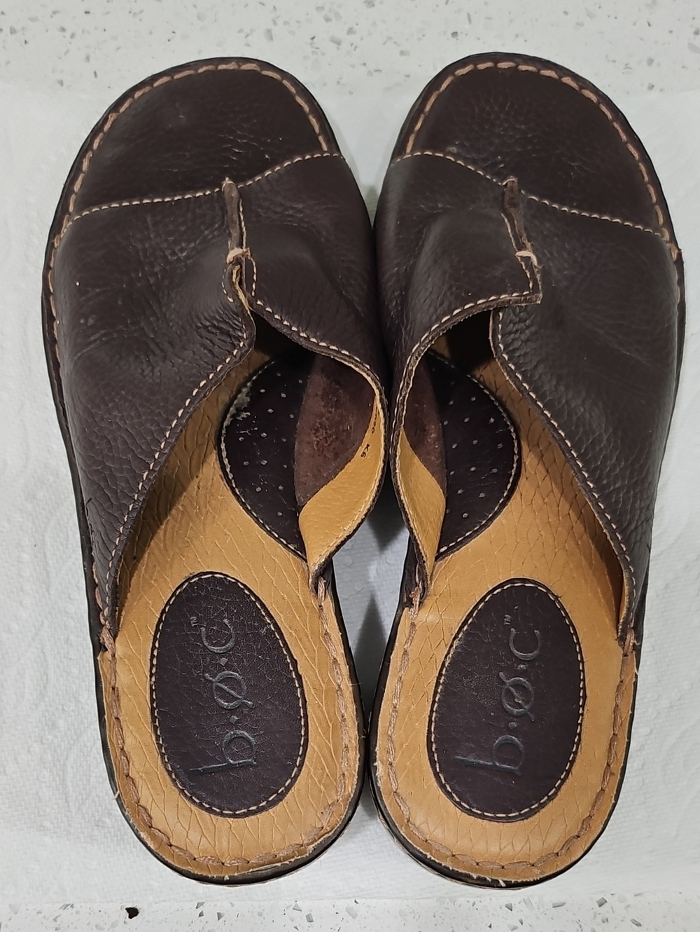 10 Women's b.ø.c. Brown Leather Slip-On Clogs